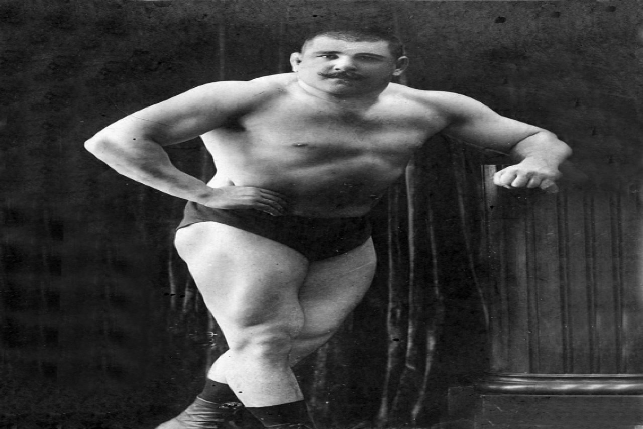 Историю великого русского атлета.